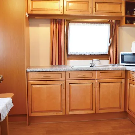 2 Bedroom Cozy In Герольштайн